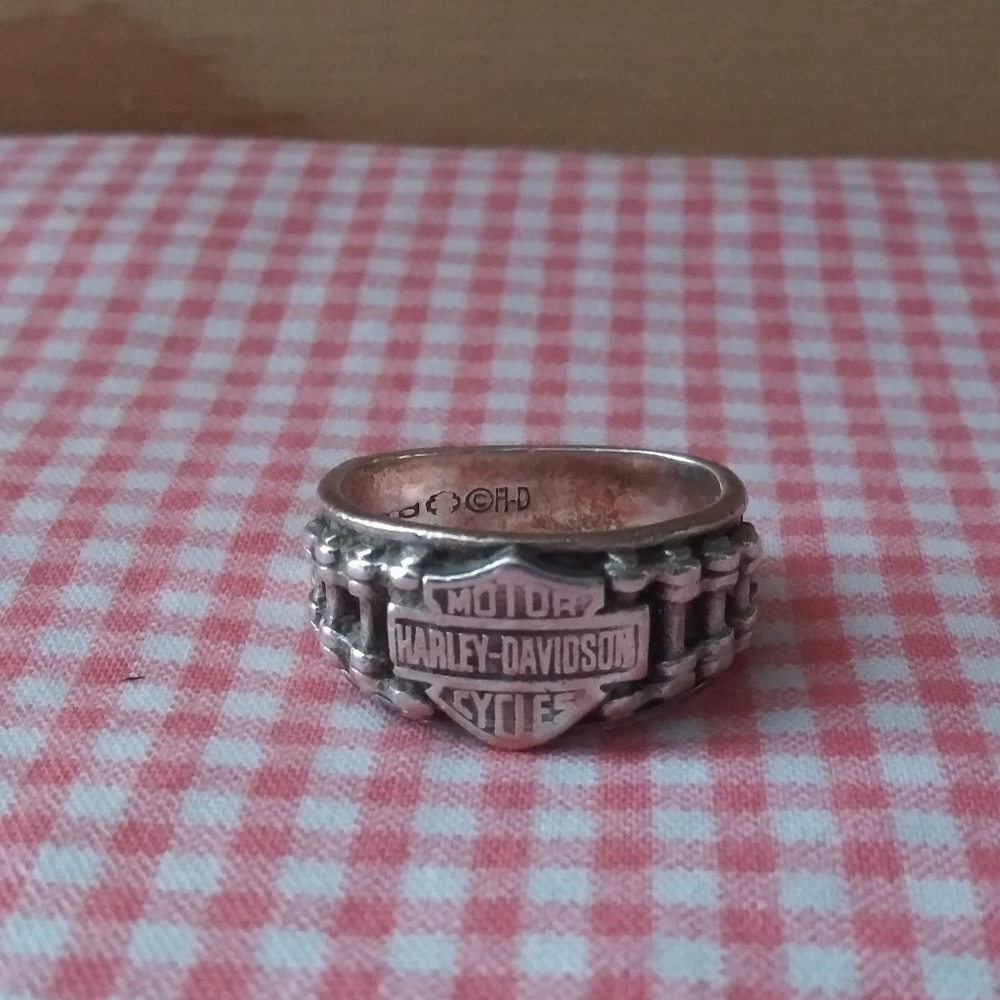 Harley-Davidson Men's Bar & Shield Bike Chain Ring